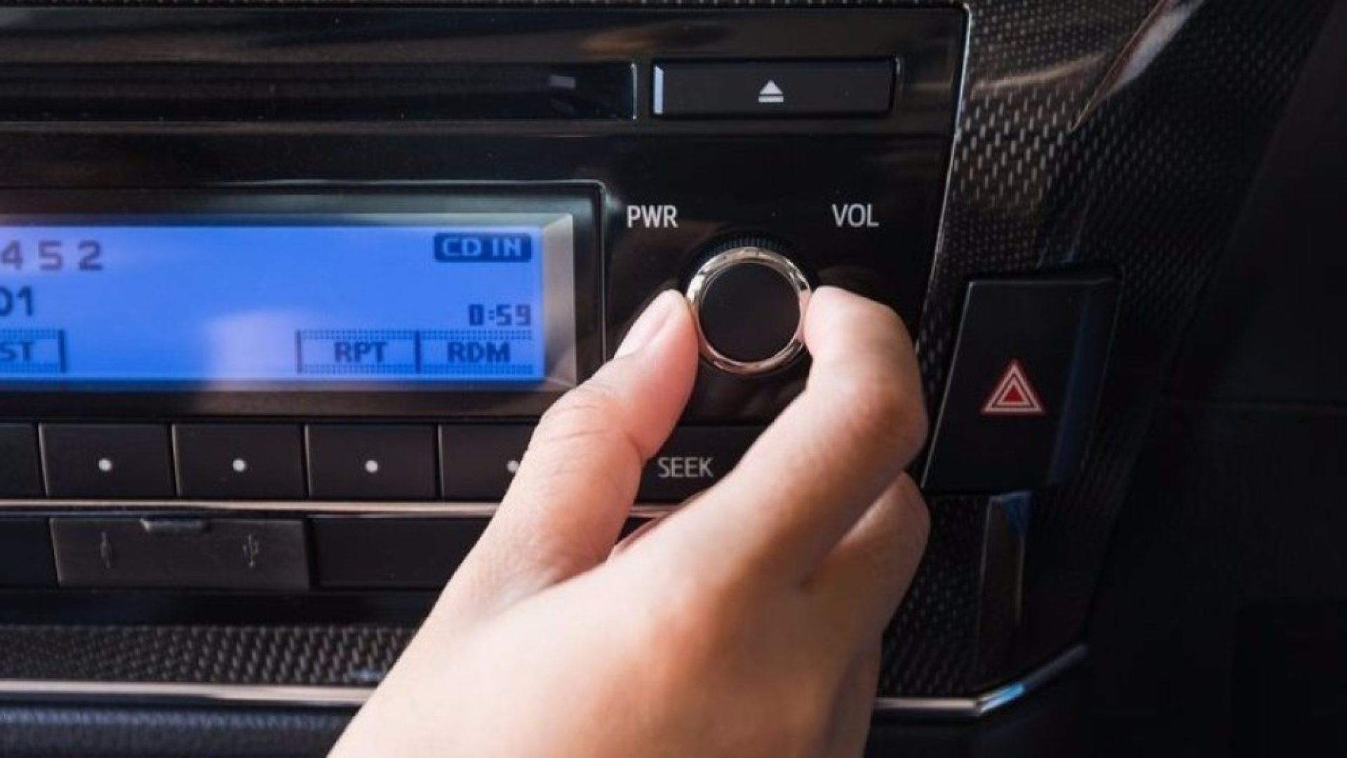 ouvir-radio_db04e49c9151a3b3b4976de722e0390a